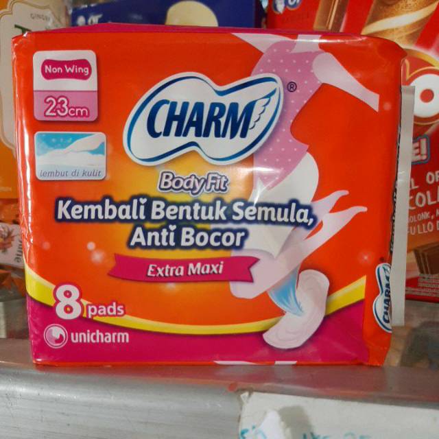 Charm pembalut 8 pads