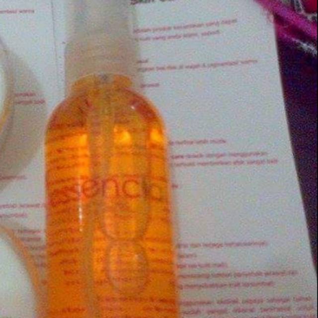 Toner essencia paket flek / normal