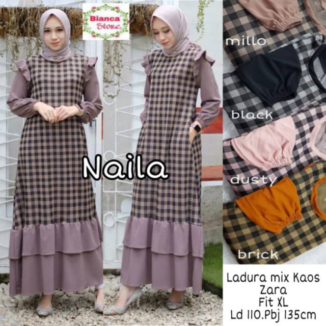Naila dres
