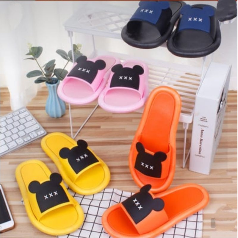 SENDAL IMPORT DESAIN MICKY MOUSE