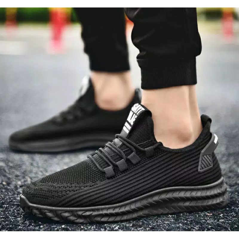 sepatu Leedoo sneaker