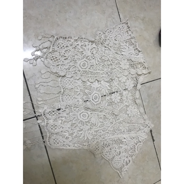 Knite top putih
