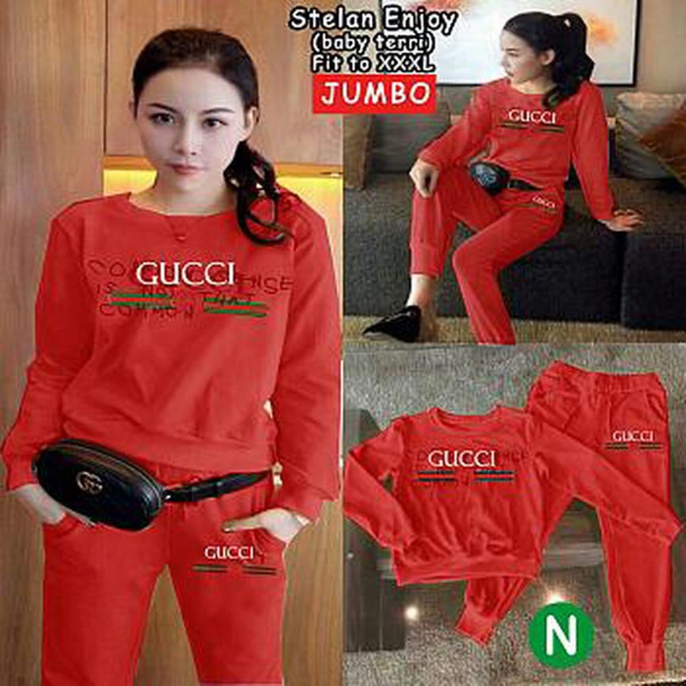 setelan jumbo training enjoy merah