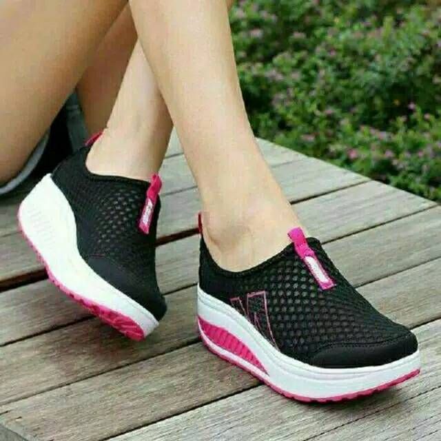 Sepatu venom M jaring