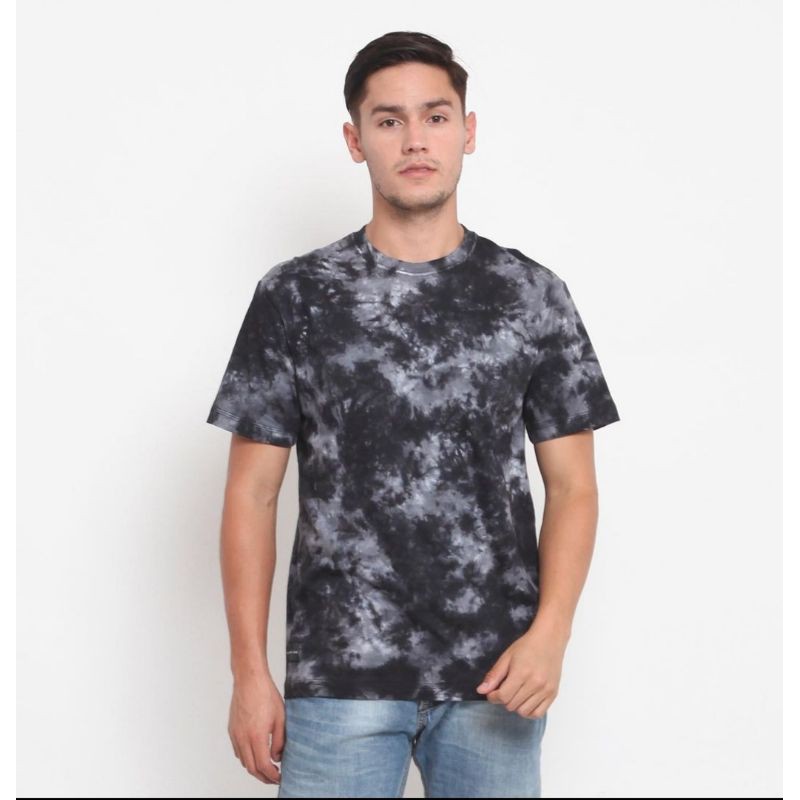 kaos pria