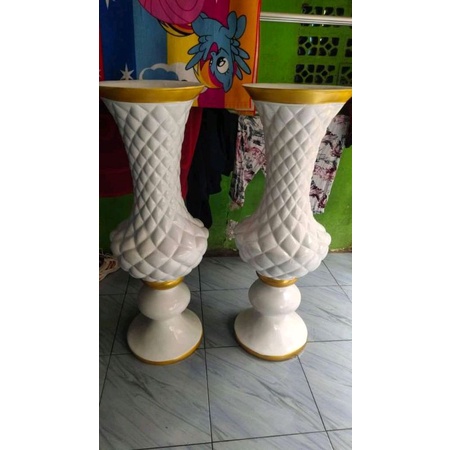 pot bunga pelaminan