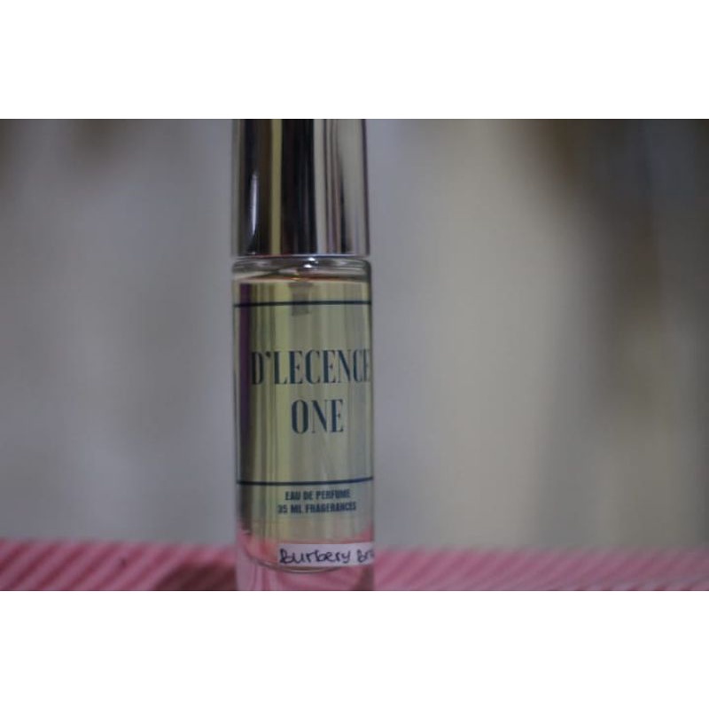 PARFUM D'LECENCE ONE