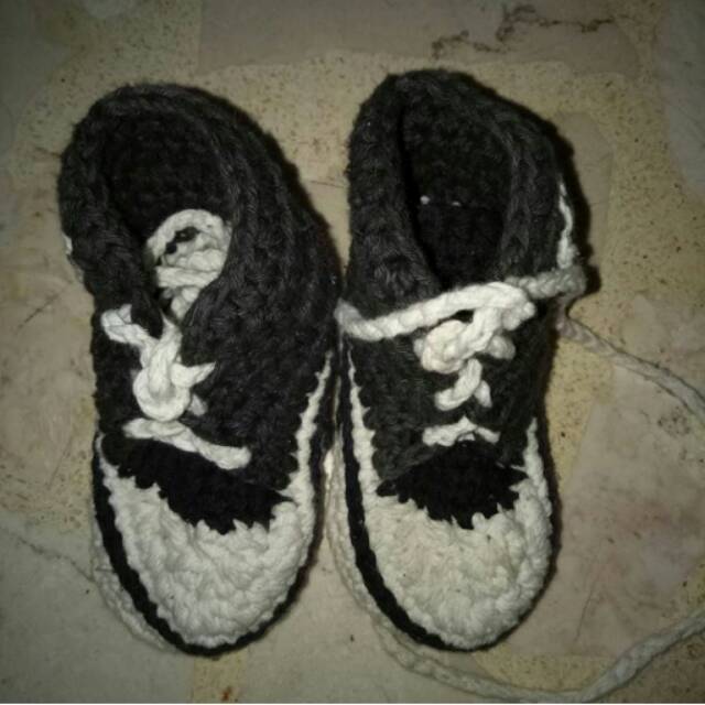 Converse bayi