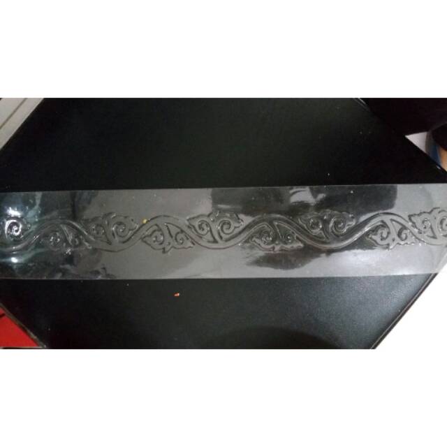 Belt Decorating cake
