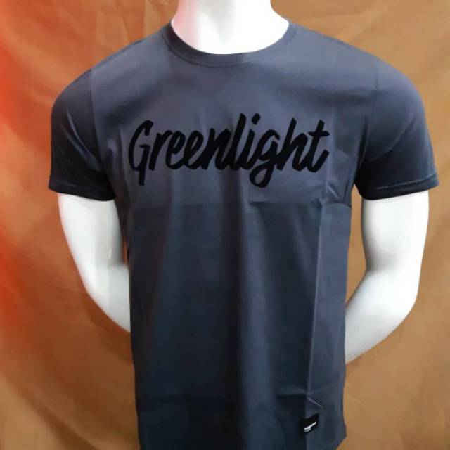 Kaos Greenlight Pria 7402