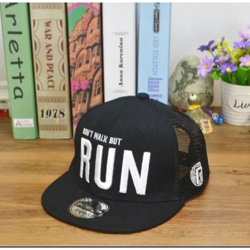 topi snapback import 3-12t
