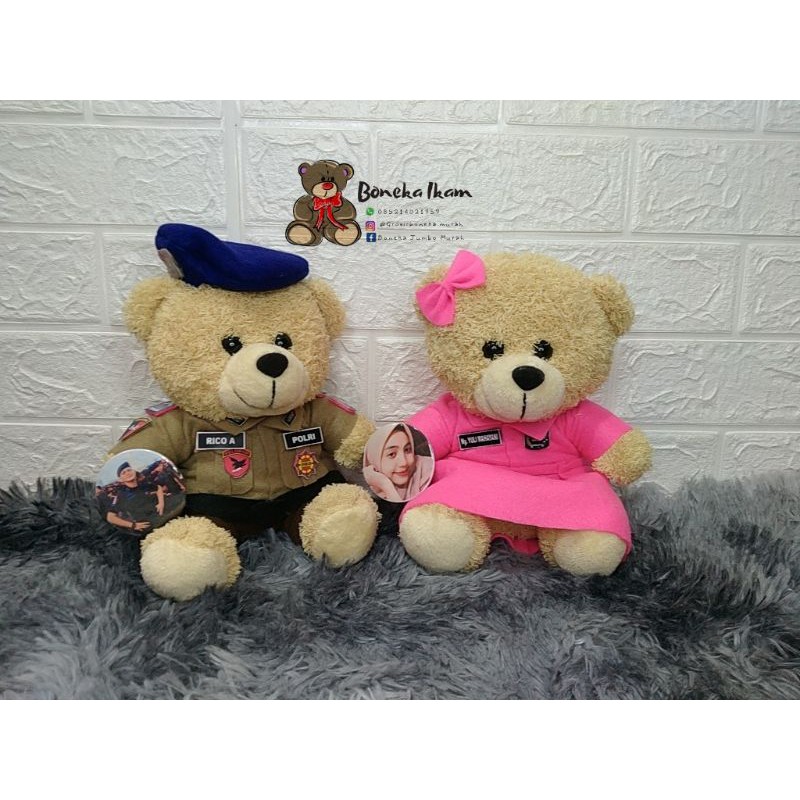 boneka polisi