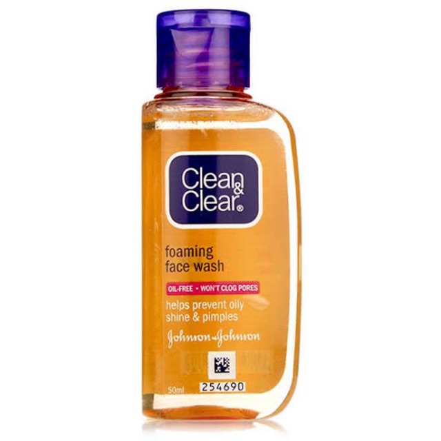 Clean & Clear Foaming Face Wash