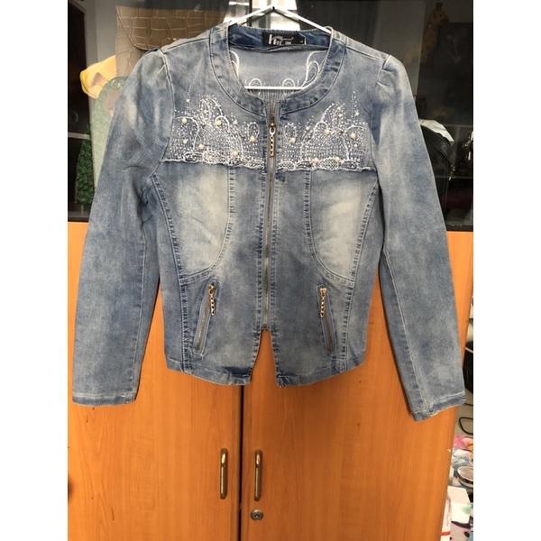 preloved jaket wanita