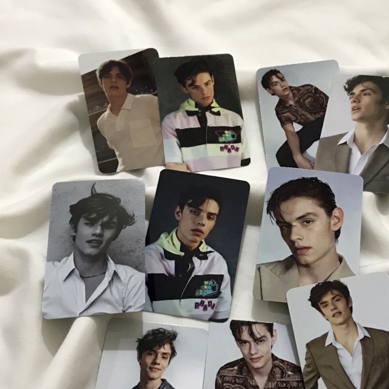 ROUNDED PHOTOCARDS LOUIS PARTRIDGE