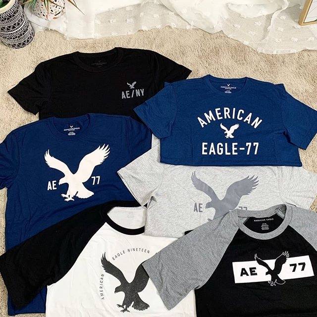 American Eagle Graphic Tee