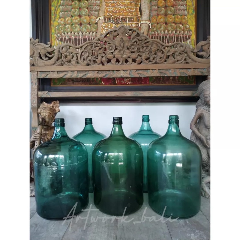 Botol antik