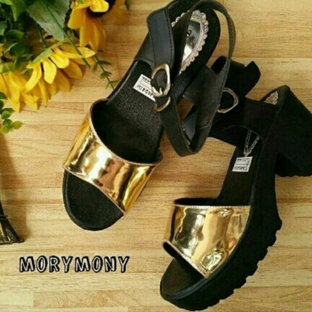 Sepatu 4