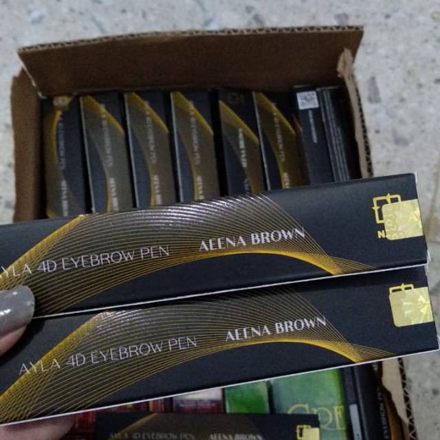pensil alis aeena brown 4D