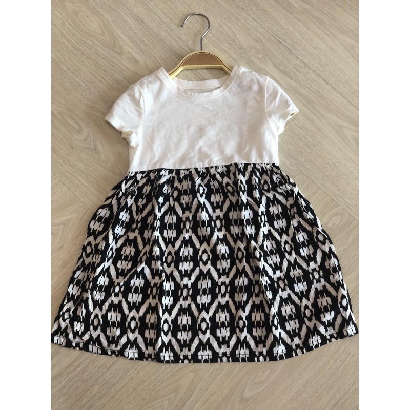 Dress anak Old Navy