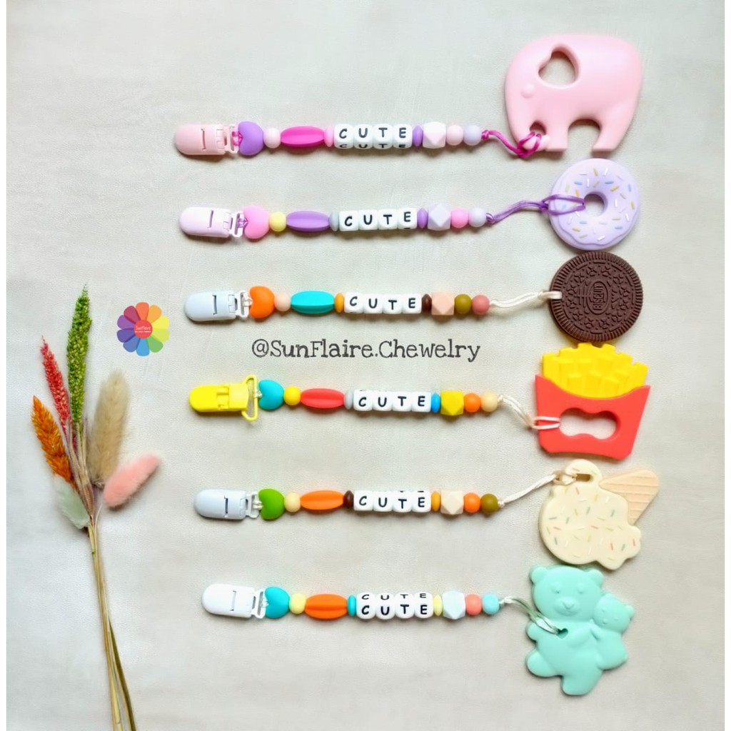 Teether/Pacifier Clip Cute Heart Starfruit