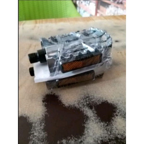Pedal MTB besi Eterna