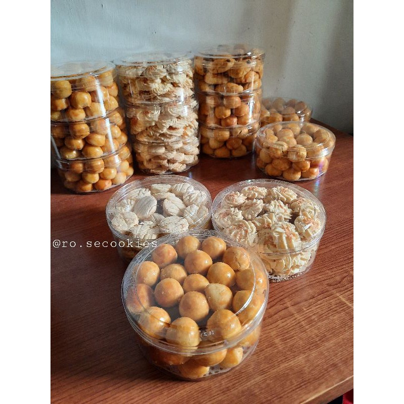 Aneka kue kering (500gr)