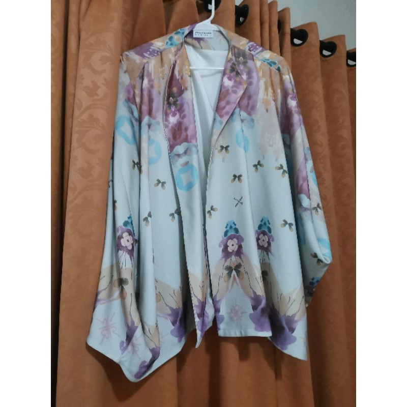 Preloved Arghani Outer Mint Ria Miranda