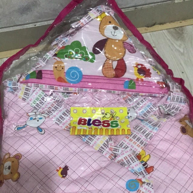Selimut topi bayi