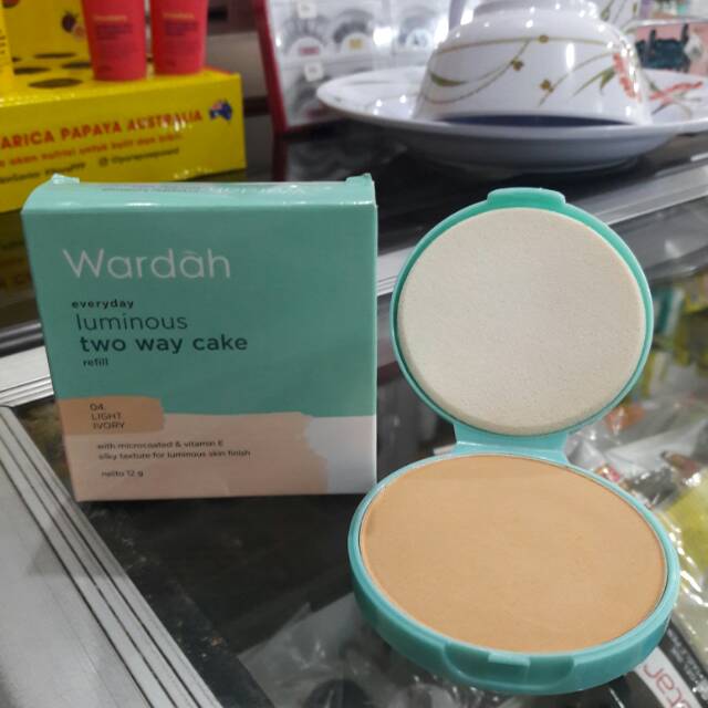 Wardah everday luminous two way cake refil