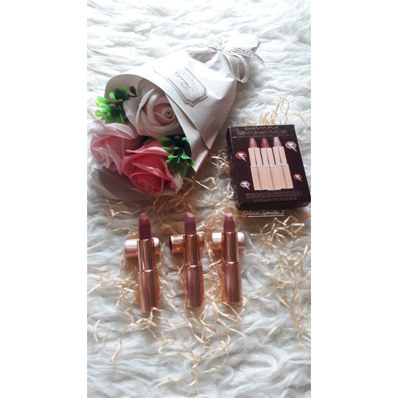 LIP SET PILLOW TALK