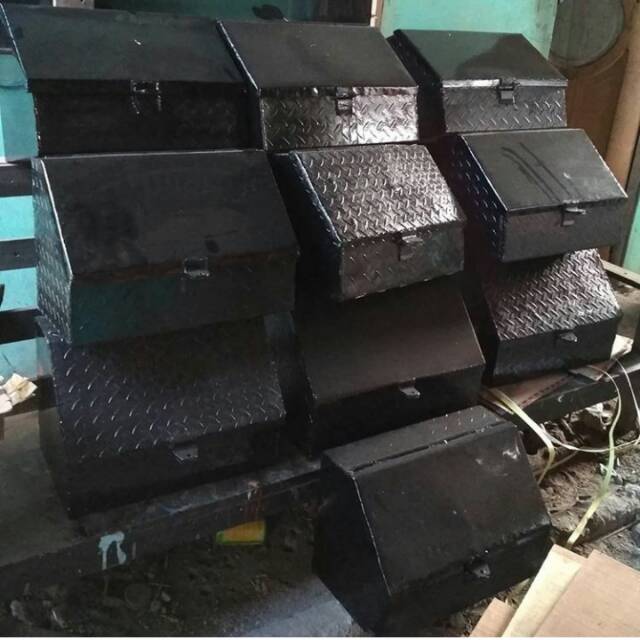 Kotak alat truk