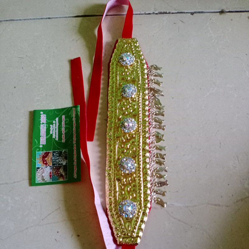 Asesoris pengantin/gandik/penekan