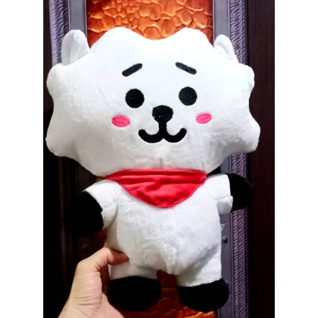 Boneka BTS BT21 (RJ)