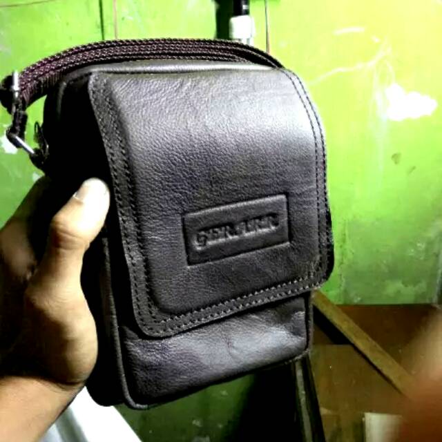 Tas kulit slempang