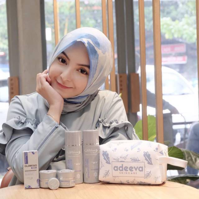 Adeeva Series Whitening Complete
