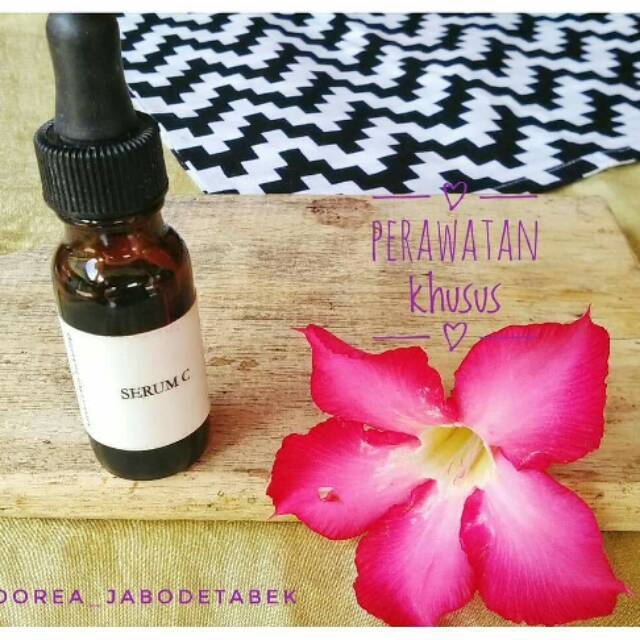 Nu Amoorea DermaLabs Serum C