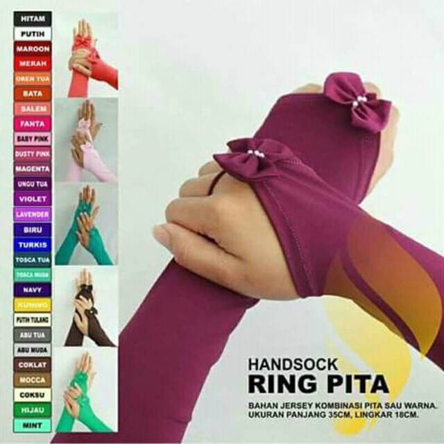 Handsock ring pita