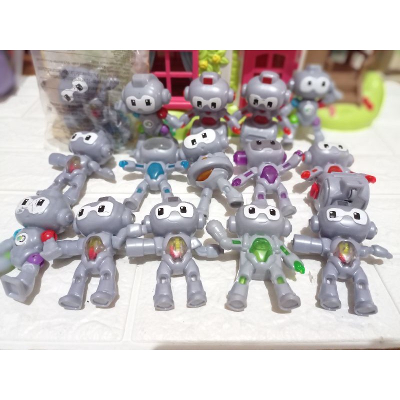 mainan robot robotan