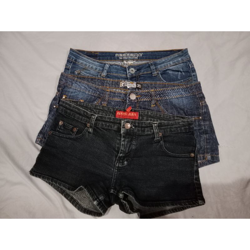 CELANA PENDEK JEANS PRELOVED