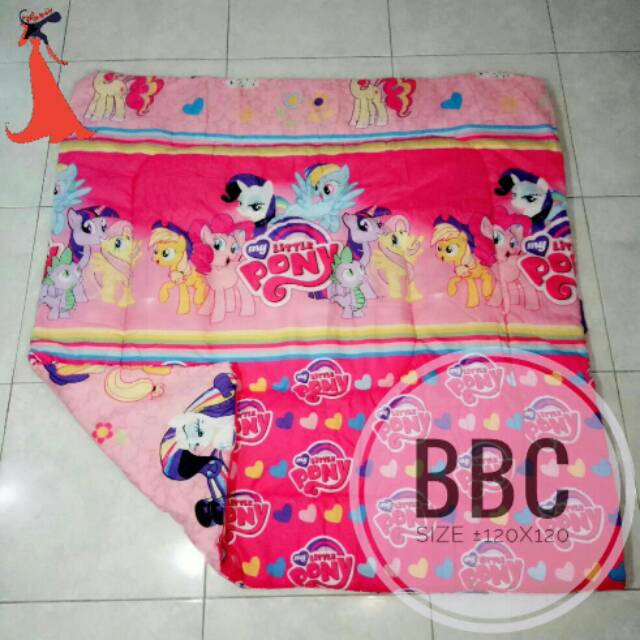 Baby bedcover