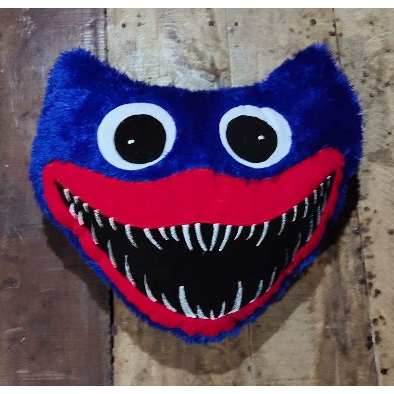 BONEKA HUGY WUGY