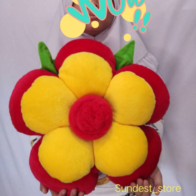 Bantal Bunga Mawar Velboa 40 cm