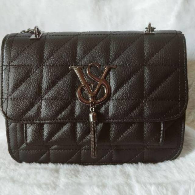 TAS "VICTORIA'S SECRET"