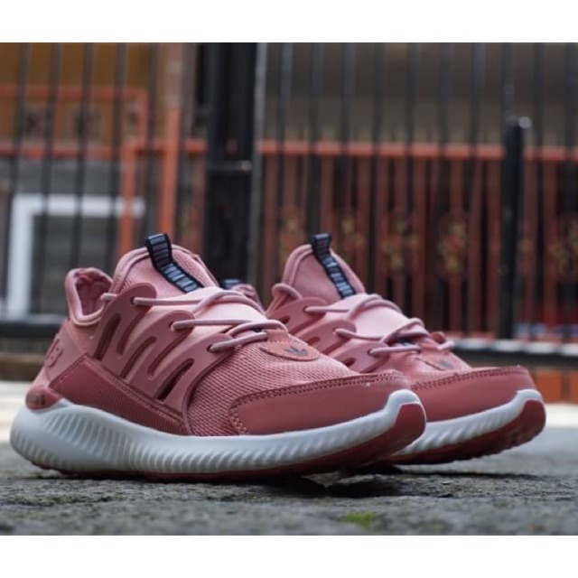 Adidas Tubular