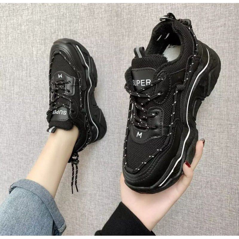 Sepatu Am Colection