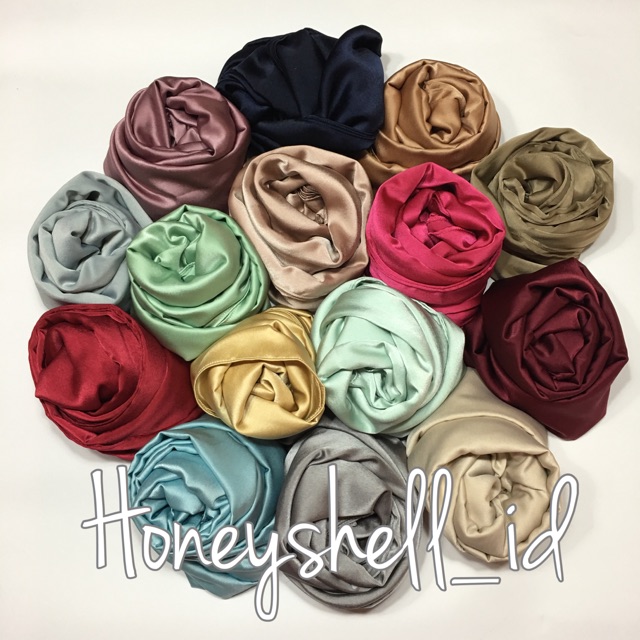 Kerudung Satinsilk square