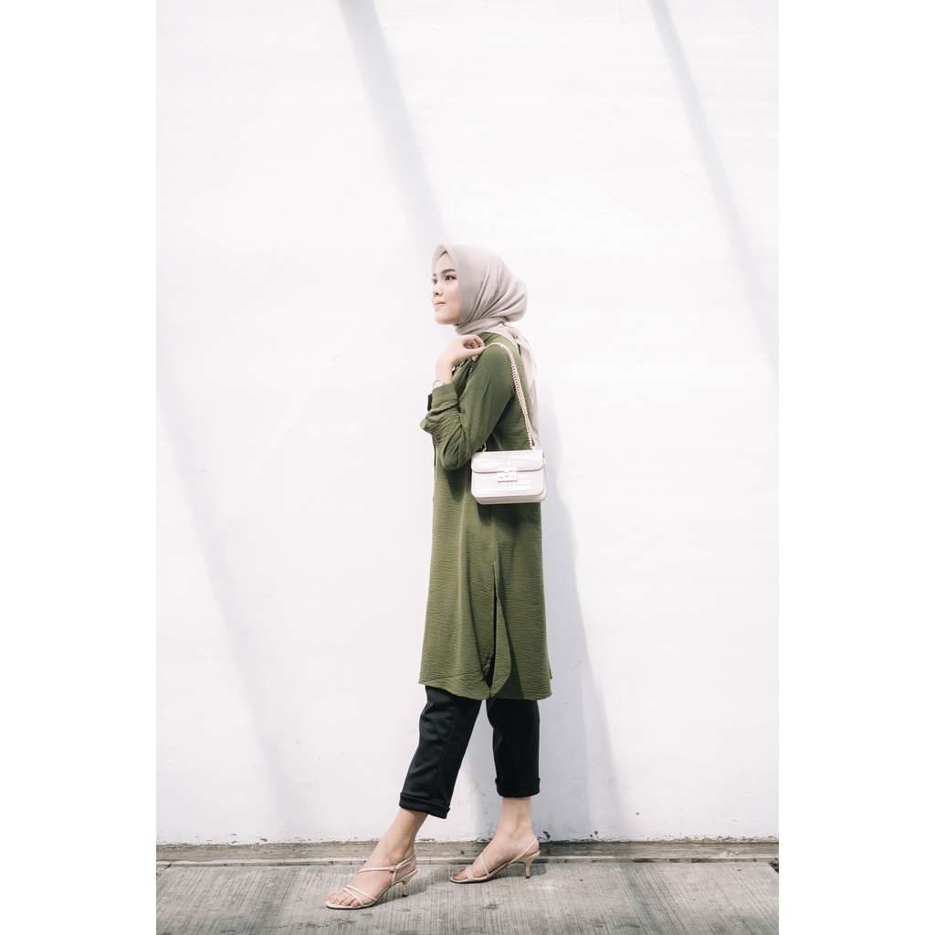 Apope - Duvlyn Ankle Pants (Black)