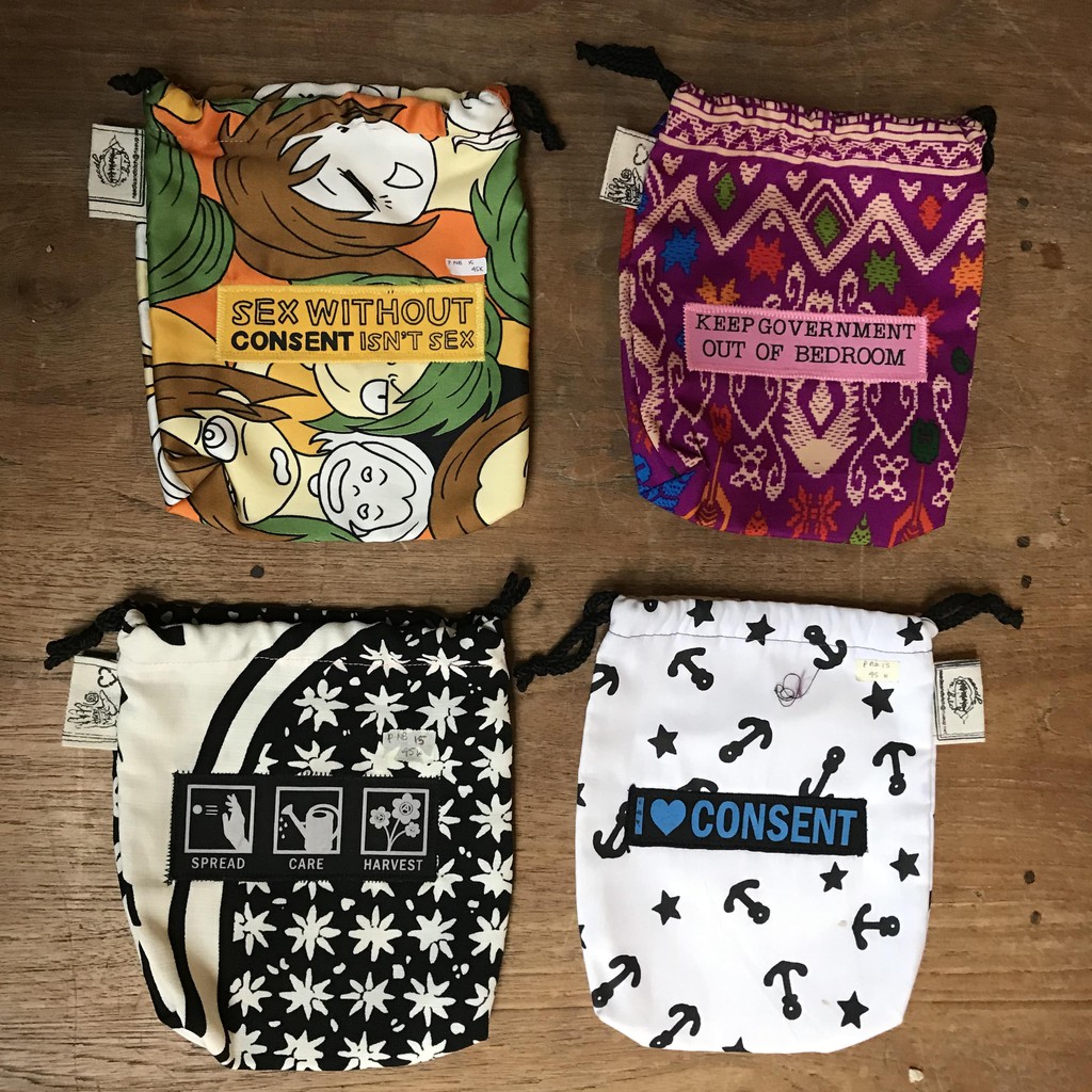 String Pouch Needle 'n Bitch