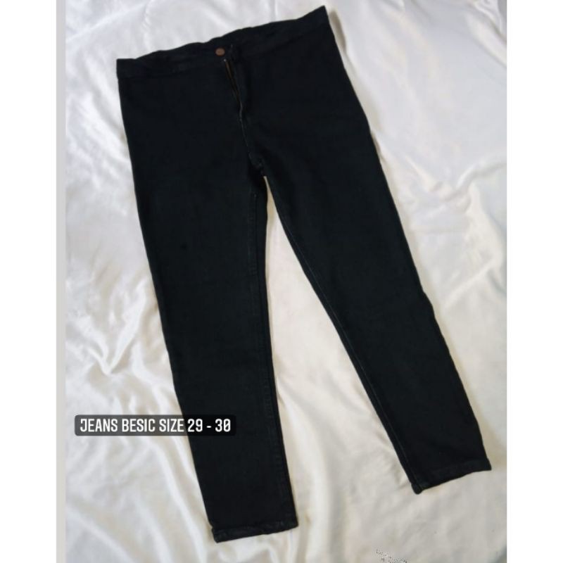 JEANS BLACK MODEL BASIC
